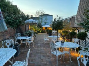 Garden with furniture at Stanwell House
